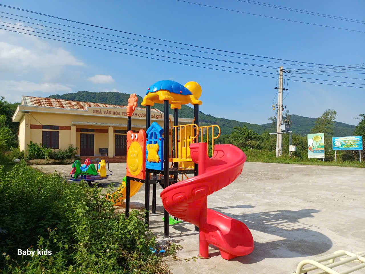 bo-lien-hoan-con-rua-do-chơi-tre-em