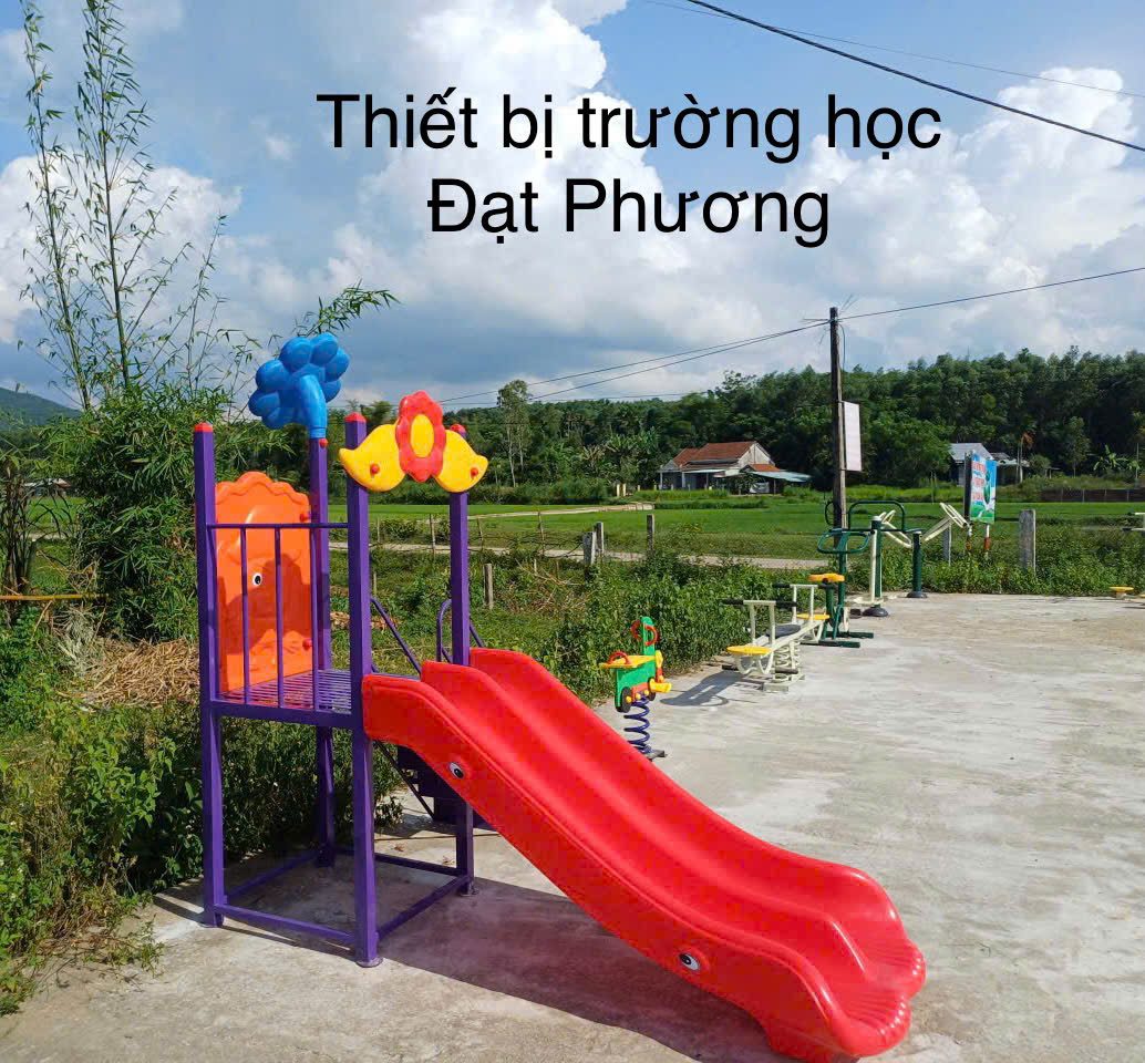 khu-vui-choi-lien-hoan-8025 khu vui chơi trẻ 8025 – cầu trượt liên hoàn ngoài trời cho mầm non. Hình ảnh công ty Đạt Phương lắp đặt tại thành phố Đà Nẵng