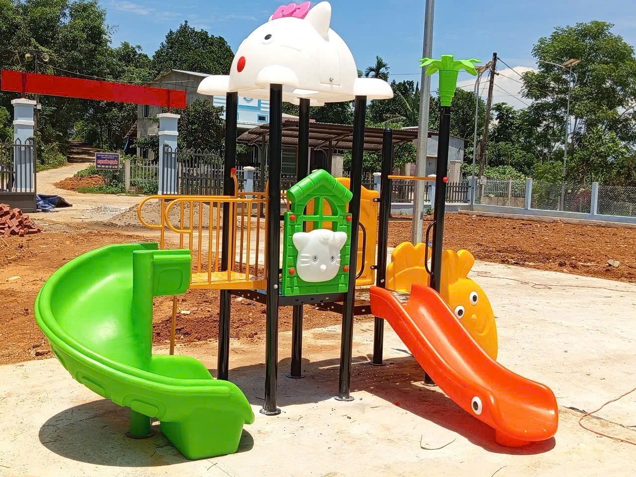 lien-hoan-cau-trươt-con-meo Bộ Liên Hoàn Cầu Trượt Ngoài Trời Mèo Hello Kitty "bo-lien-hoan-cau-truot-ngoai-troi-meo-hello-kitty" Bộ Liên Hoàn Cầu Trượt Ngoài Trời Cầu trượt liên hoàn ngoài trời hình con mèo nhựa nguyên sinh