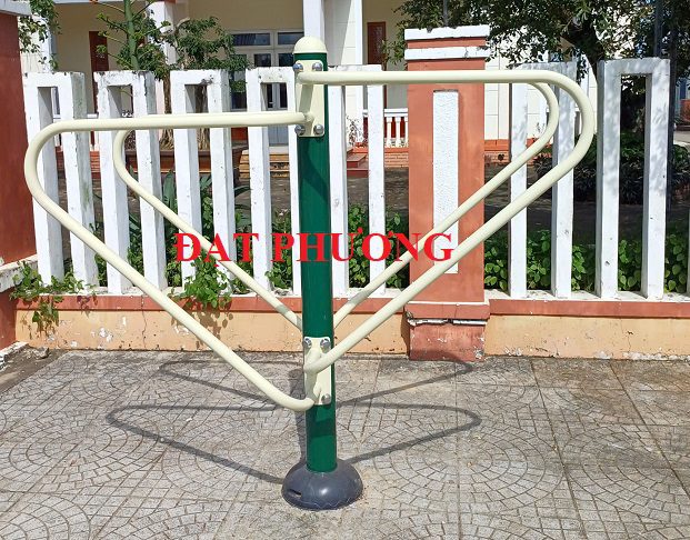 thiet-bi-the-thao-ngoai-troi-xa-kep Thiết bị thể thao công viên xà kép HOF 14605 lắp đặt tại HẢI CHÂU, TP ĐÀ NẴNG