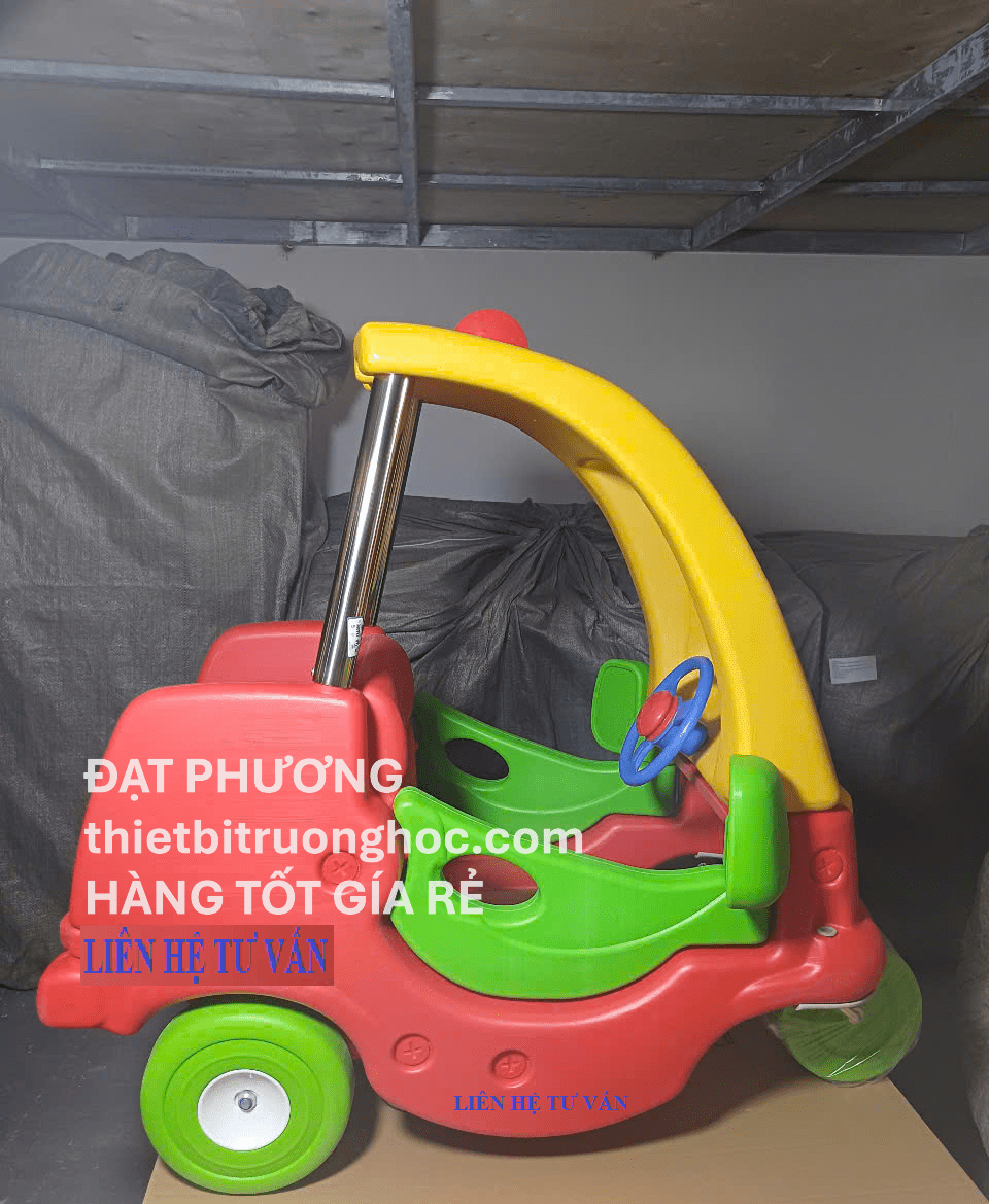 xe-choi-o-to-cho-be-do-choi-van-dong-ngoai-troi-phat-trien-ky-nang-van-dong-CHO-TRE